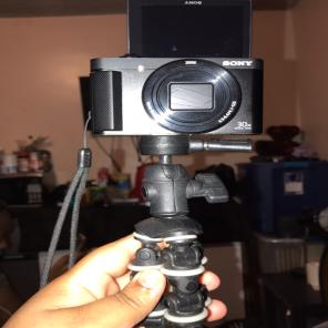 Sony Cybershot Camera (Flipscreen)