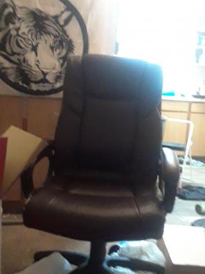 kelburne officw chair