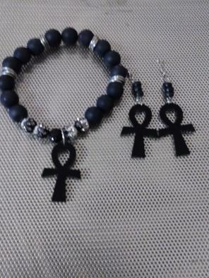 Black Ankh strech bracelet & earring set