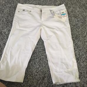 White capris