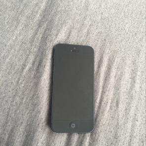 Apple iPhone 5