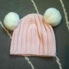 Baby Gap Pom Pom hat
