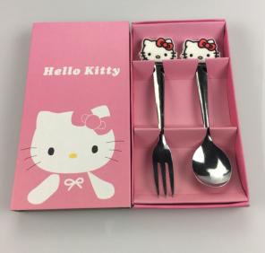 Hello Kitty Dinnerware Set
