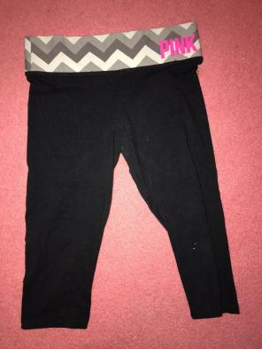 Chevron VS Pink Cropped Yoga Pants