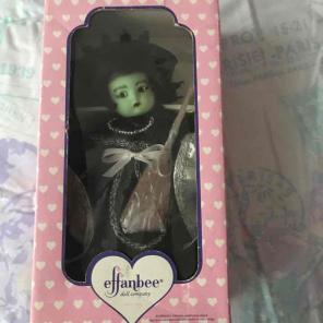 Collectibles dolls very good condition!!