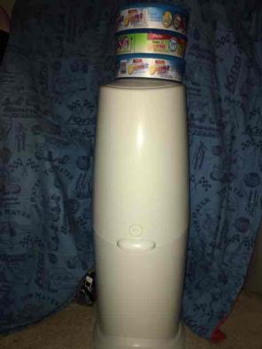Diaper genie elite II with 3 refills