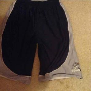 And1 short
