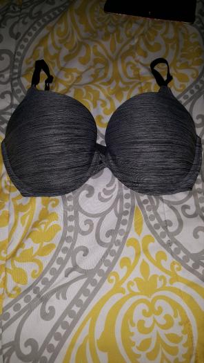Victorias secret lightly padded bra