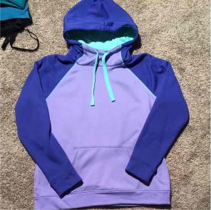 Cascade sport sweatshirt size XL