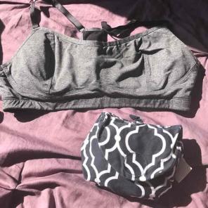 Nursing cover & sports bra