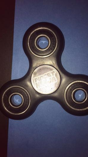 Fidget spinner