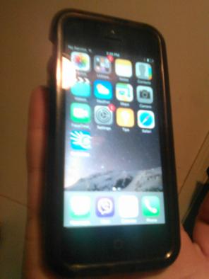 Apple IPhone5 16gb - black- (AT&T)