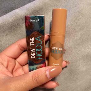 Benefit Dew The Hoola Bronzer