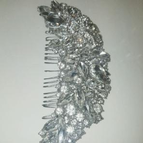 Rhinestone hair comb