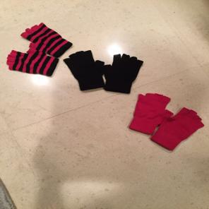 Set Of 3: Fingerless Gloves!