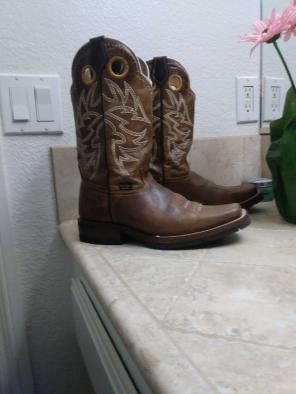 Cowboy boots worn 1 tims size 81/2
