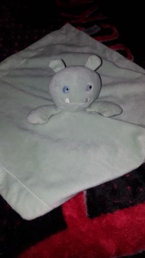Monster lovey