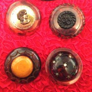 4 Superb Bakelite buttons