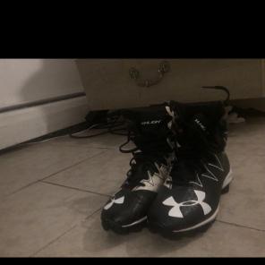 Under Armour Kid Football Cleat 4.5y