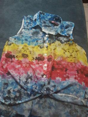 Floral top