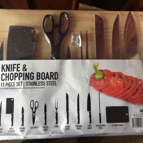 Knifes set new