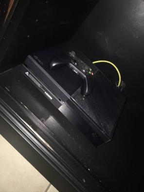 Xbox 1 Games And Headset