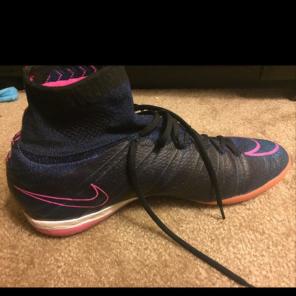 Mercurial indoor soccer shoes size 10.5