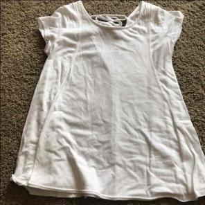 Could be used for a swimsuit cover up