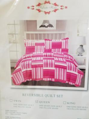 Reversible Queen Size Quilt Set