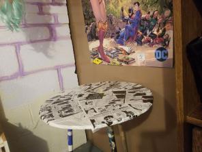 Comic table