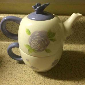 Teapot/cup set butterfly/ & flowers