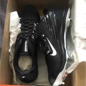 Brand New Nike lunar vapor pro size 12