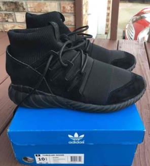Adidas tubular doom