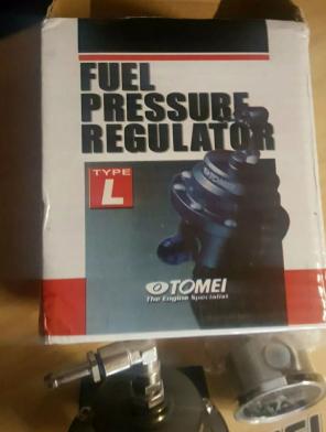 Tomei type L fuel pressure regulator