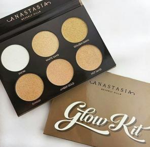 Anastasia beverly hills ultimate glow ki