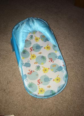 Travel Baby Bath Support