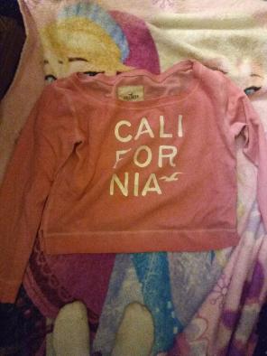 Sweatshirt