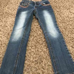 Squeeze skinny jeans size 6
