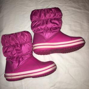 Crocs Winter Puff Lined Boots Sz 10