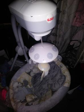 Unisex baby swing