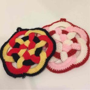 Antique knitted pot holders
