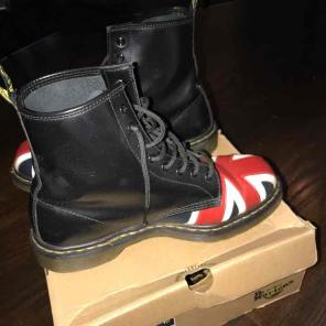 Union Jack 8 Eye Boot