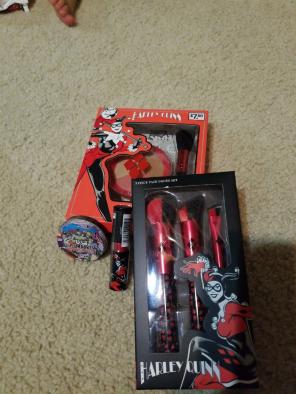 Harley Quinn makeup set