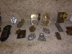 Old locks different shapes and sizes obo