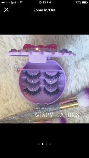 Wispy Lashes