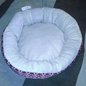 Small Dog / Cat Bed