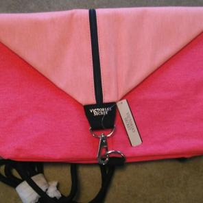 NWT VS PINK SHOULDER DUFFLE BAG