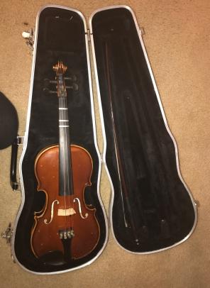 1/2 Violin