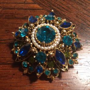 Beautiful Florenzia Dome Style Brooch