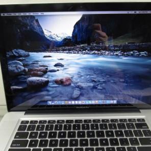 Macbook 1tb 15.4in
